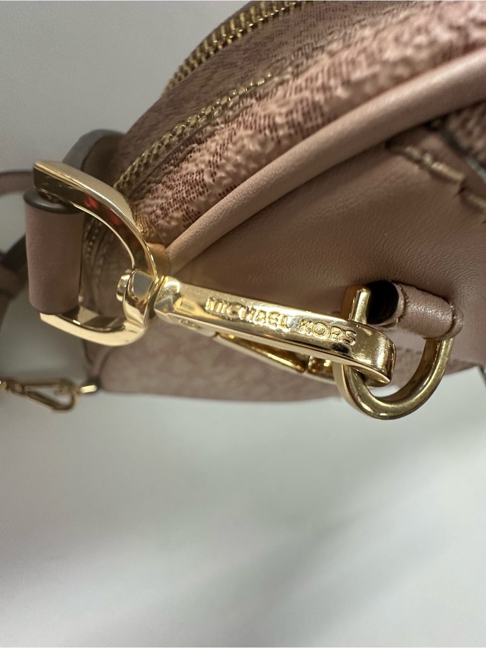 Michael Kors Mini Backpack Pink Vanilla Color Block Rhea Mini - Picture 15 of 15
